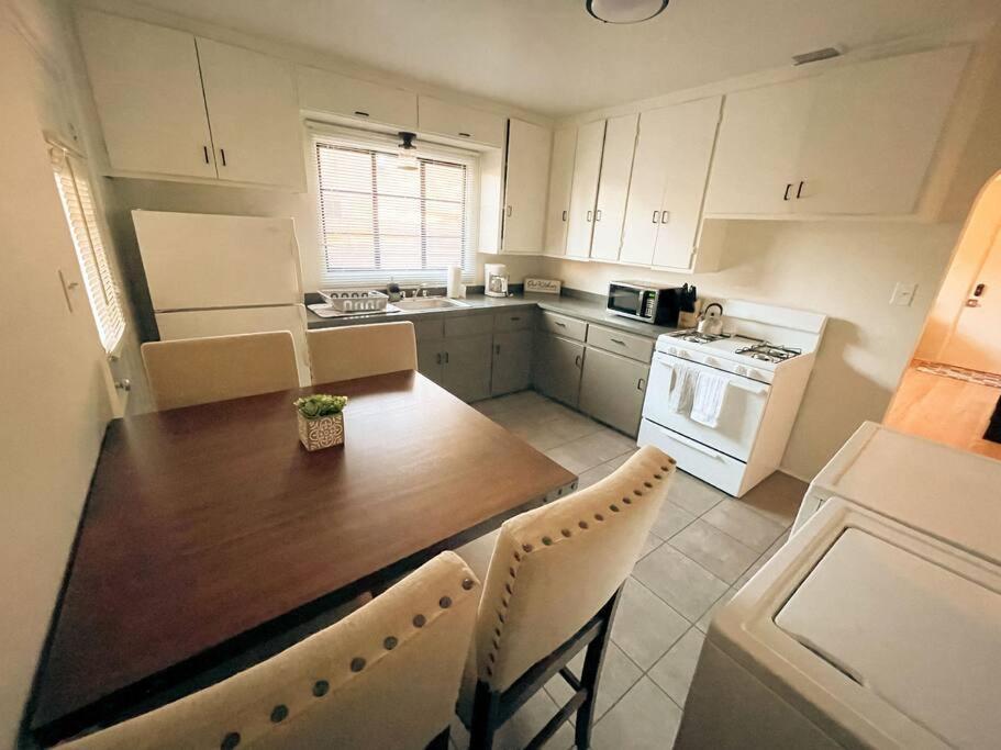 Pet Friendly! Private Casita In Nob Hill Vila Albuquerque Exterior foto