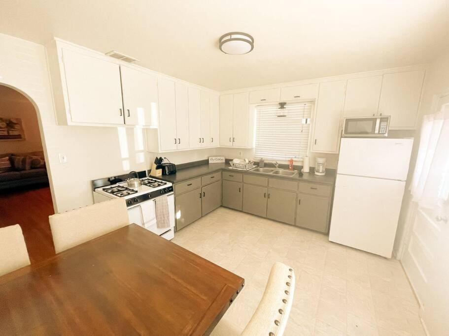 Pet Friendly! Private Casita In Nob Hill Vila Albuquerque Exterior foto